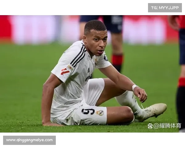 马卡:阿隆索将处理球队点球事务 姆巴佩预计担任首发点球手 马卡:阿隆索将处理球队点球事务 姆巴佩预计担任首发点球手